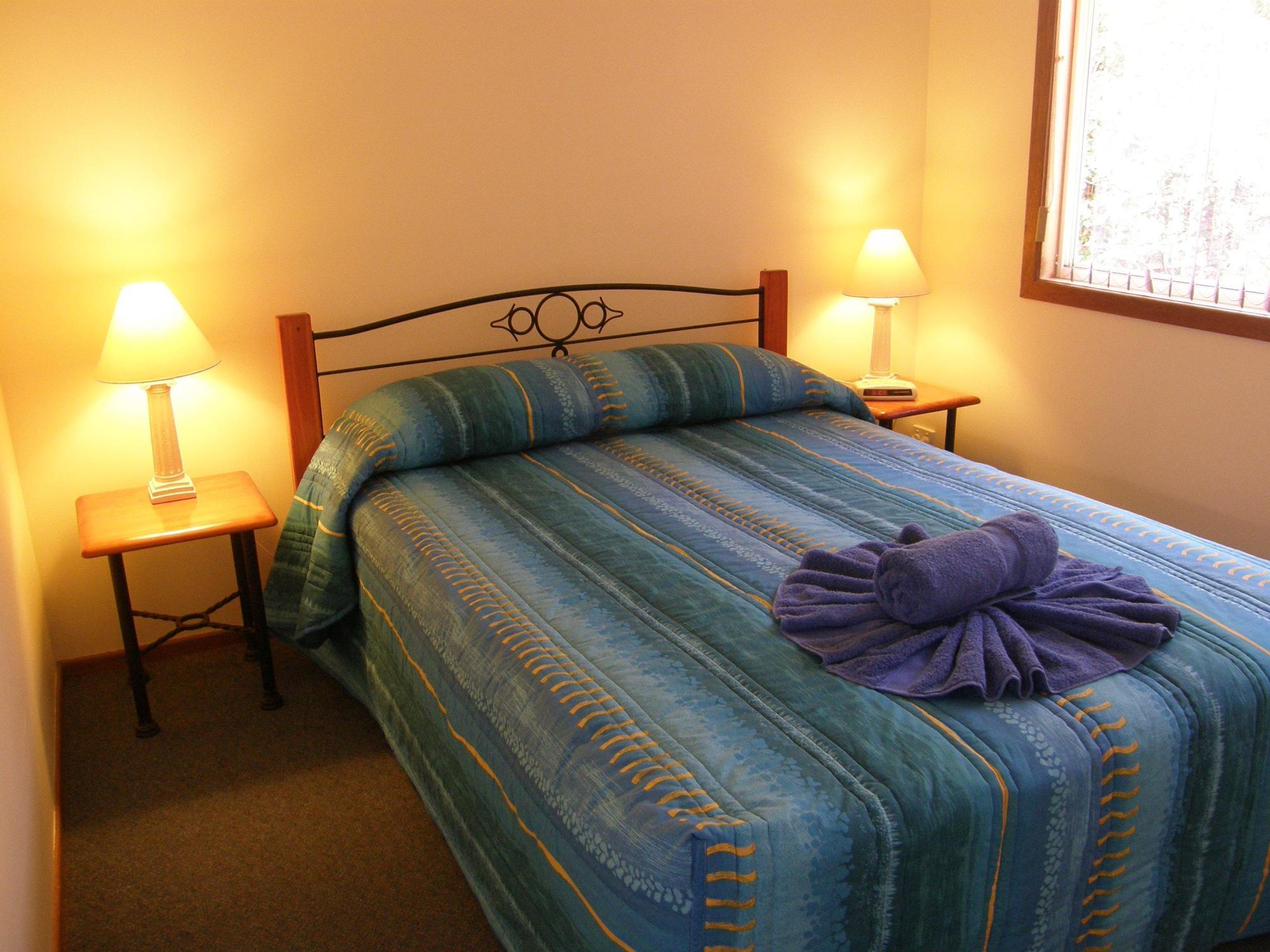 Dolphin Sands Holiday Cabins Кофс-Харбор Экстерьер фото