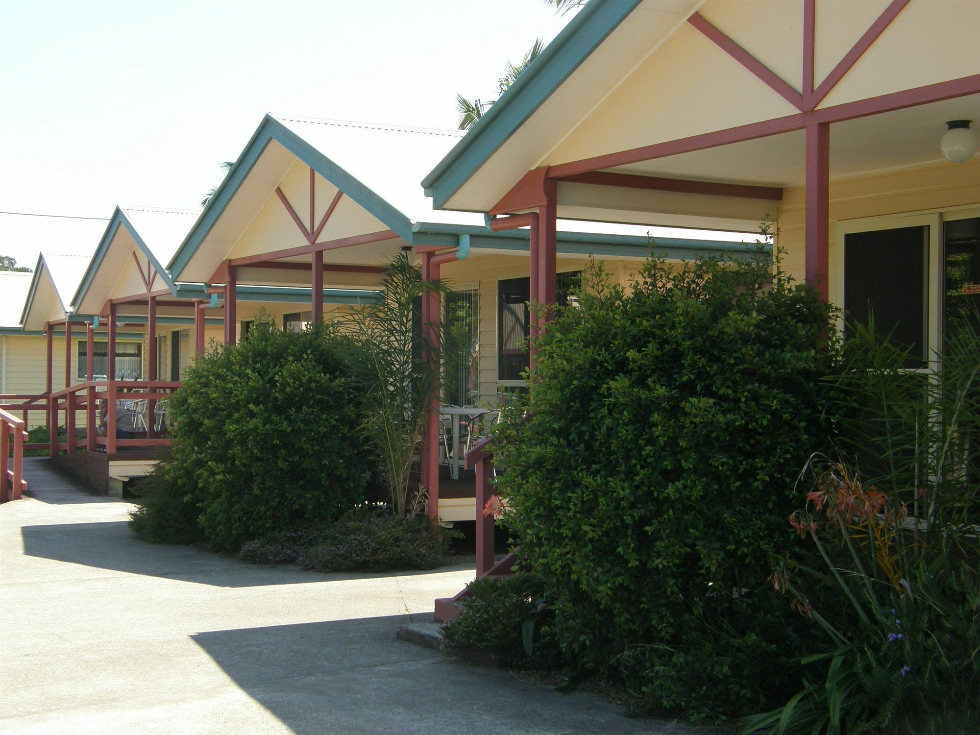Dolphin Sands Holiday Cabins Кофс-Харбор Экстерьер фото