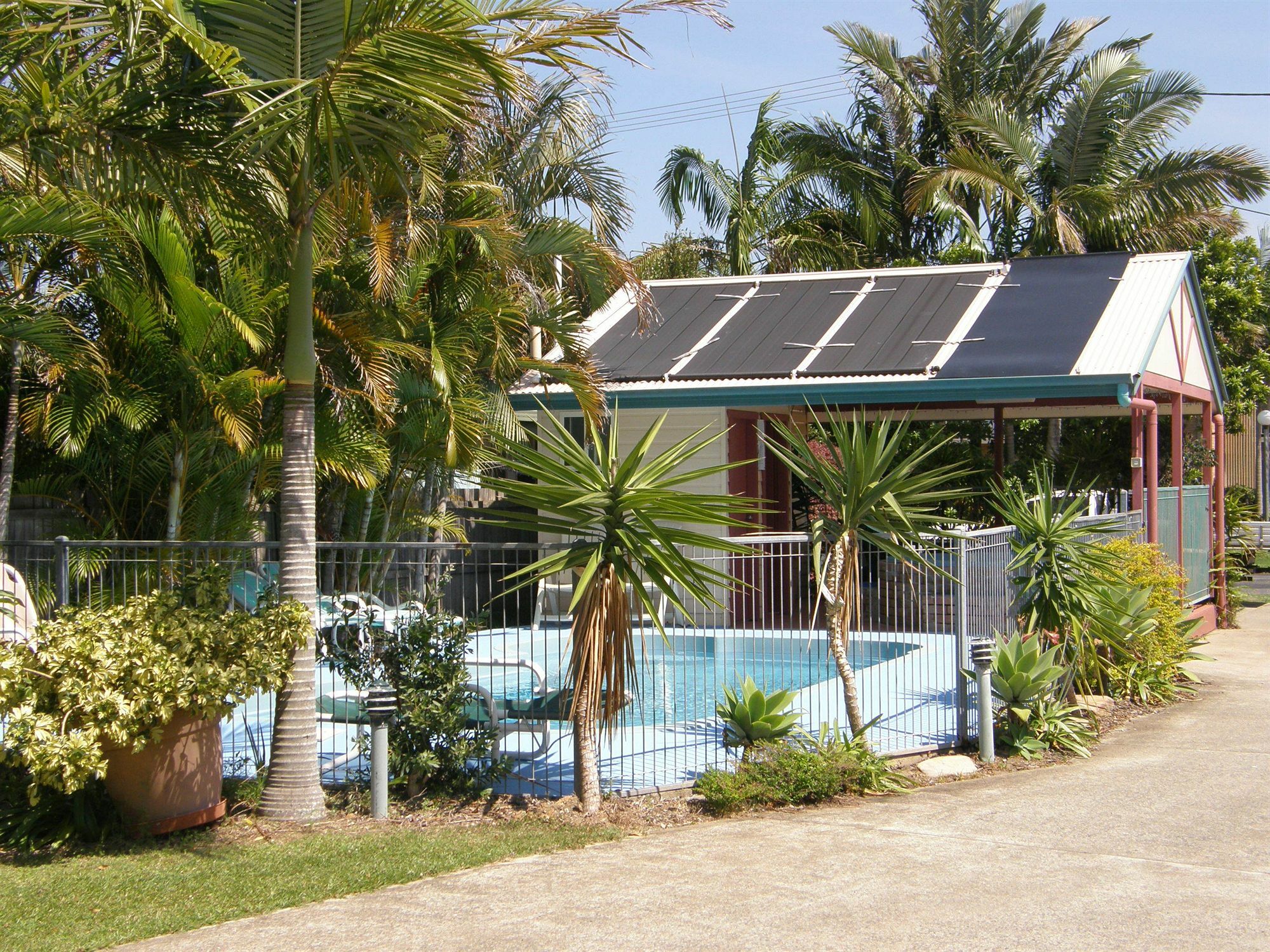 Dolphin Sands Holiday Cabins Кофс-Харбор Экстерьер фото